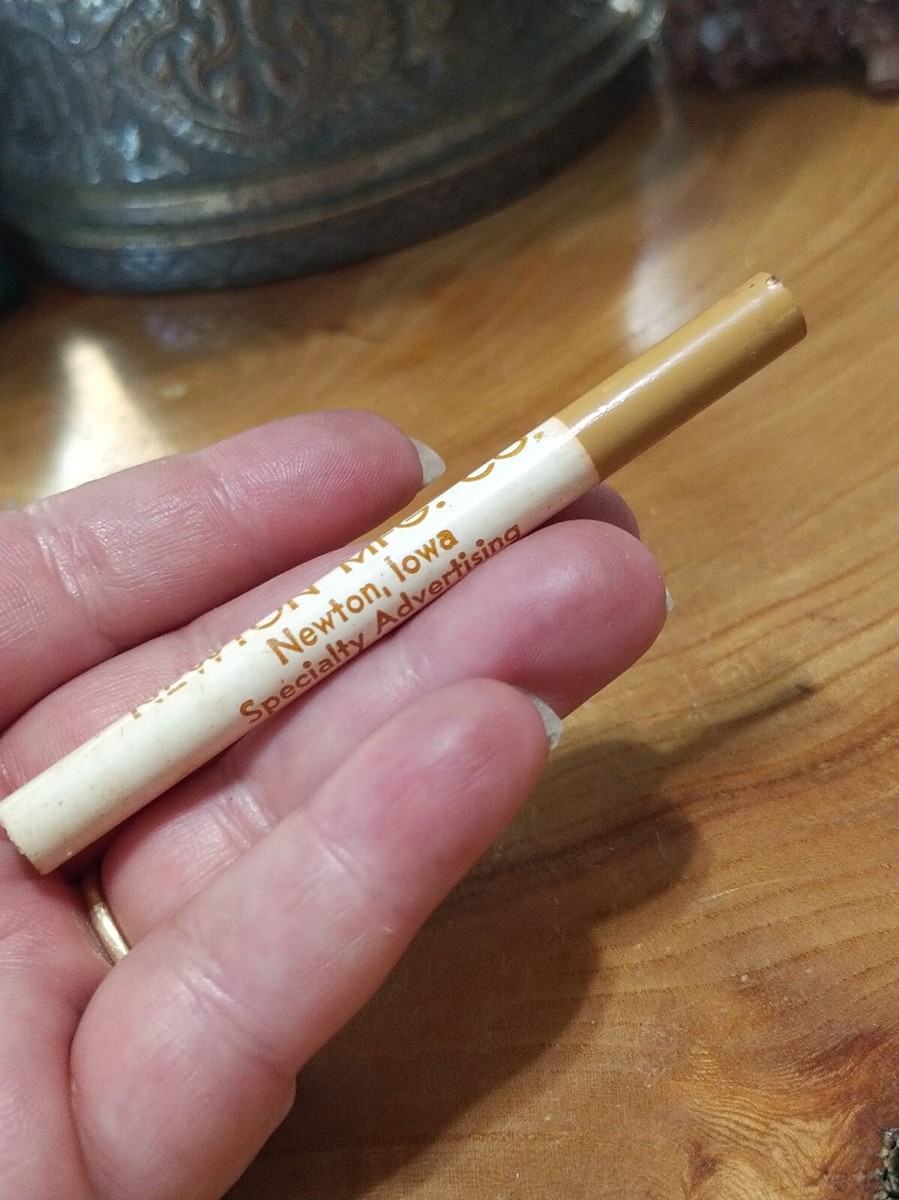 Vintage novelty Newton Mfg Co. cigarette SHAPED pencil advertising. Iowa