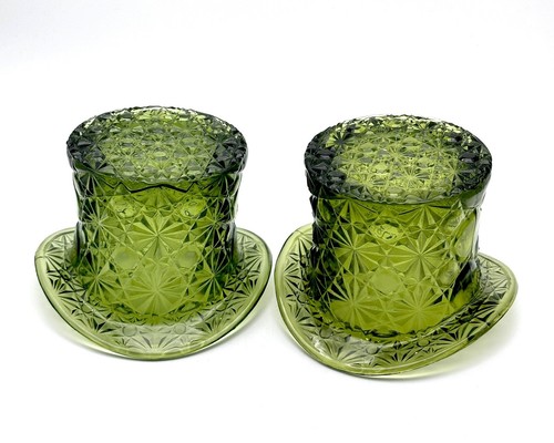 Vintage Top Hat Daisy Button Avocado Green Pressed Glass Vase 3.5" Set Of Two - Picture 3 of 6