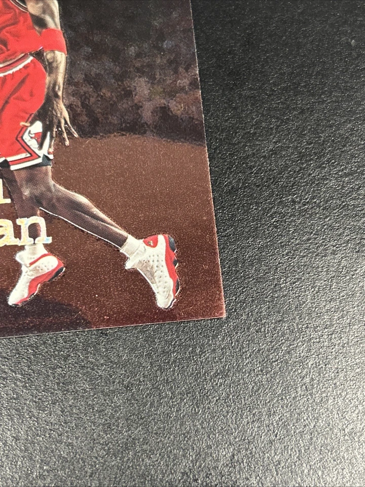 1998-99 Skybox Molten Metal - #141 Michael Jordan - Image 4 of 4