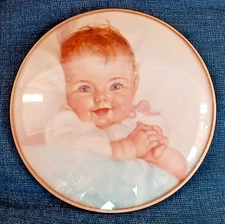 Pair 4.5" Round Silhouettes Reverse Painted on Convex Glass Style Child Babies