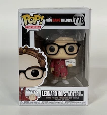 Funko Pop The Big Bang Theory #778 Leonard Hofstadter In Robe -- Box Damage
