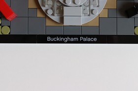 LEGO Architecture 21029 Buckingham Palace Complete *NO Manual NO Box*