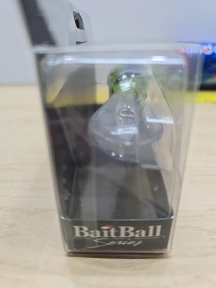 Live Target Baitball Threadfin Shad TDD70D824 2 3/4" 12 pies 5/8 oz Chartreuse negro Foto 4 de 4