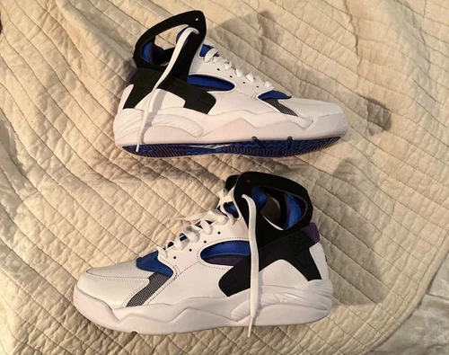 Size 8.5 - Nike Air Flight Huarache Mid OG