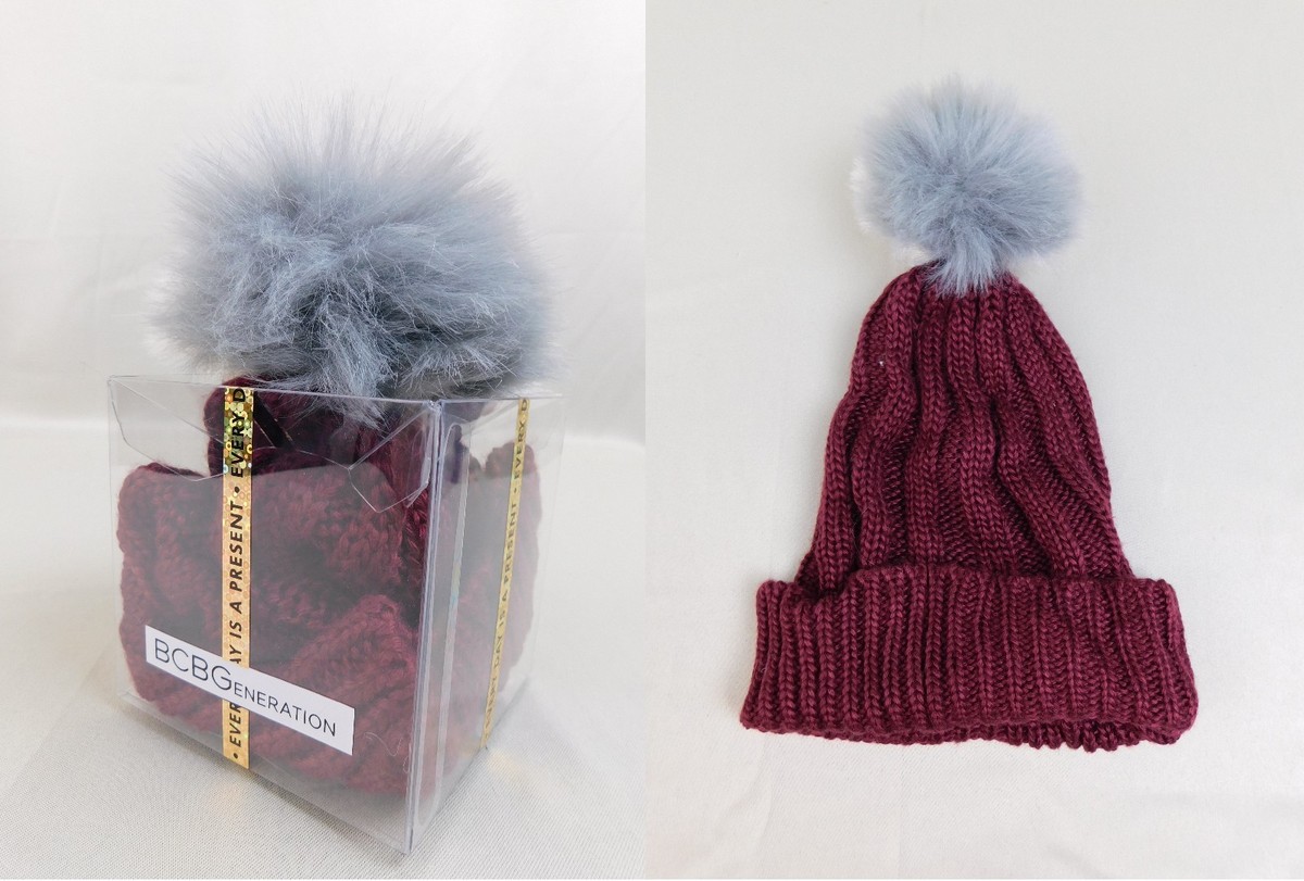 BCBGeneration Chunky Knit Pom Pom Winter Beanie Hat in Gift  display picture 2