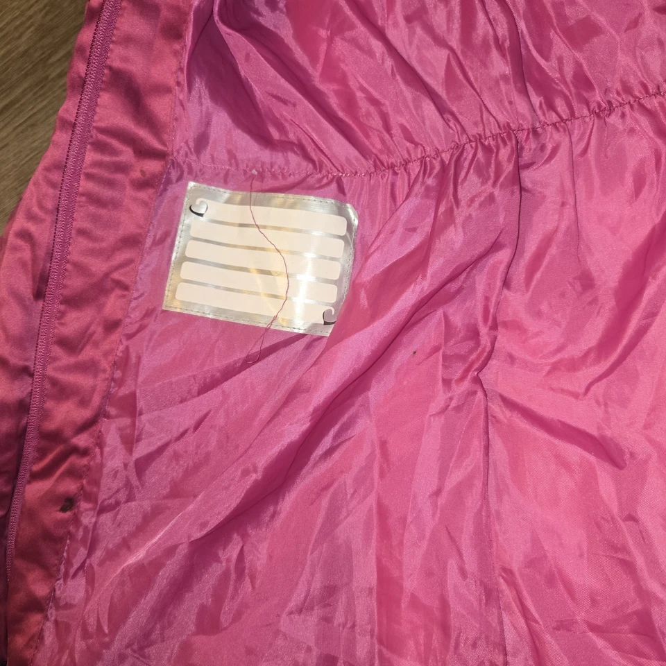 Abrigo acolchado satinado ajustado Rothchild para niñas talla XL 16 magenta Foto 4 de 4