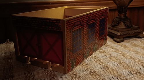 Thomas Wooden "THE WORKS" VGUC Missing Roofs - Picture 3 of 3