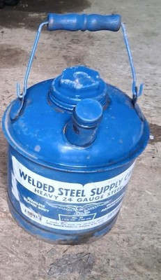 Eagle Manufacturing Company steel supply can, specifically a 1-gallon model.