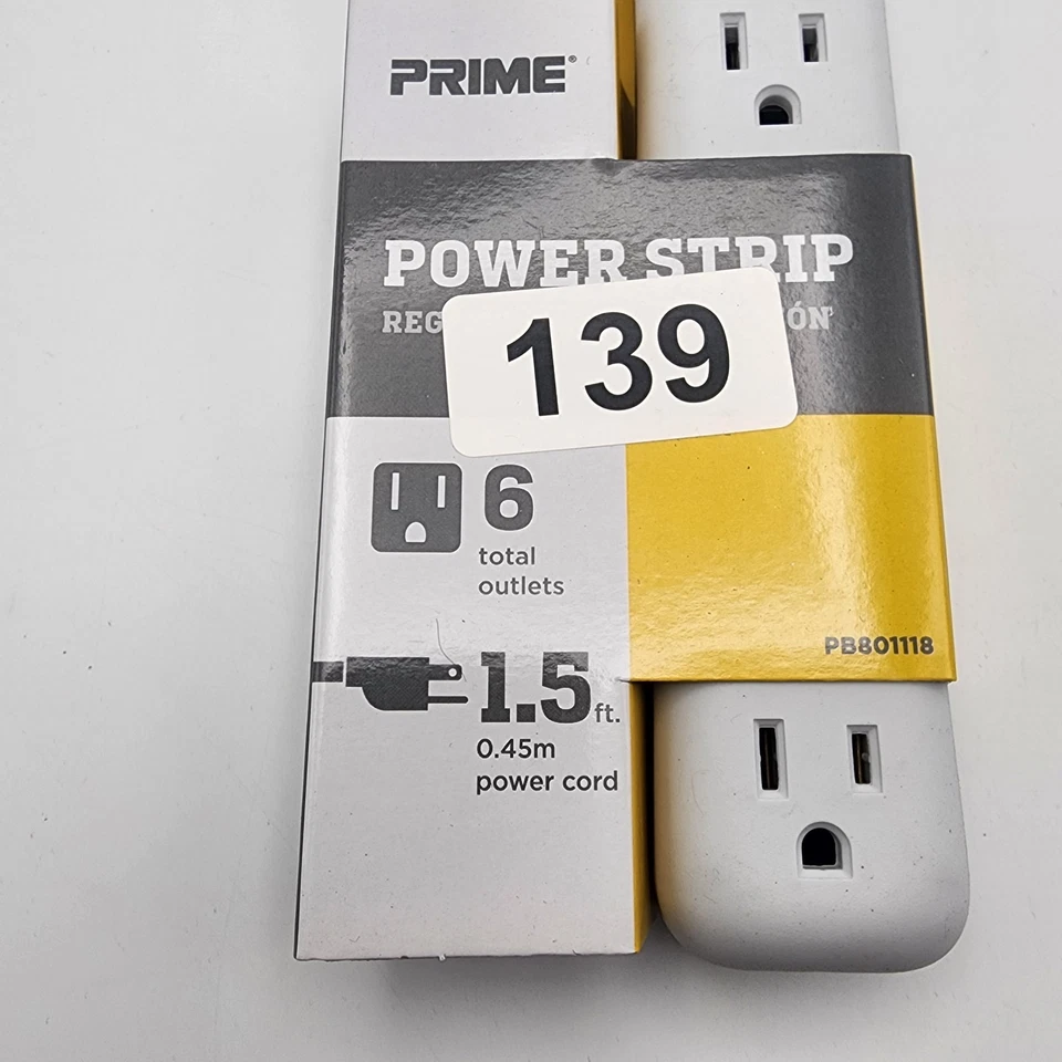 Power Strip 6 Outlets w/ Circuit Breaker Switch 1ft 6in Cord 125v 15amp - Image 2 of 4