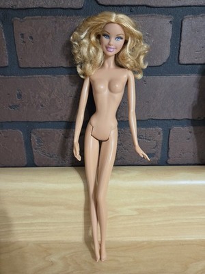 Nude Barbie 2009 Basics Model 06 Collection 001 Model Muse Carnaval R9917 Doll