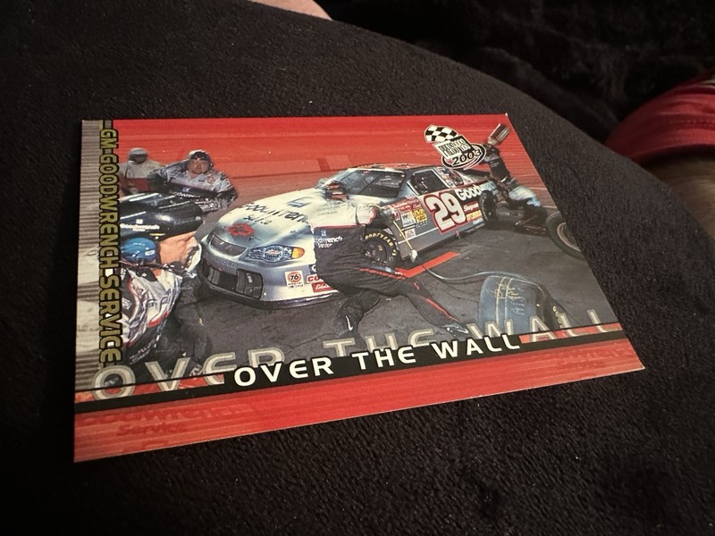 Wheels NASCAR 1998 Team Goodwrench Service Plus Over the Wall 8-Card Lot