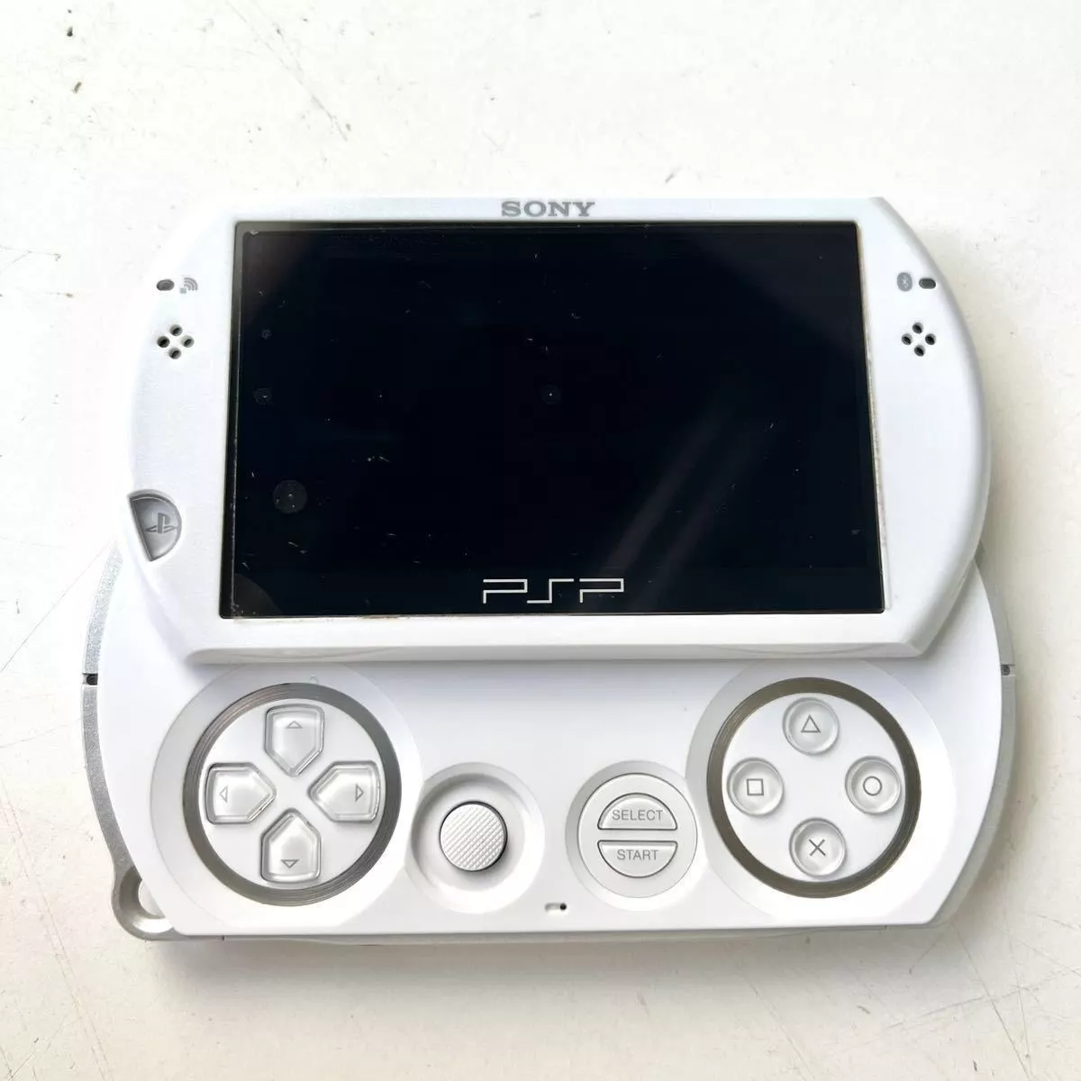 PSP Go PlayStation Portable Go Pearl White PSP-N1000PW Console Only Japan