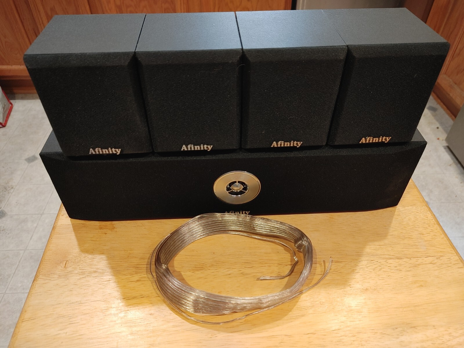 Mint Affinity 5.1 speakers 5 total 6ohm Never Used Open Box includes ...