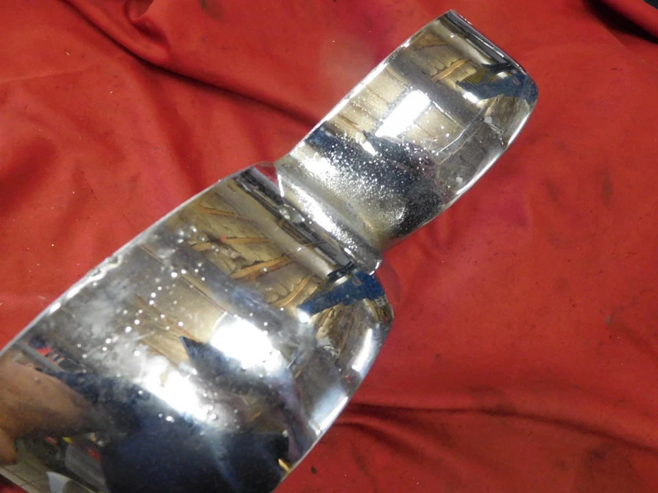 Buick Electra Invicta LeSabre 1961 faro derecho bisel moldura puerta 1199960 Foto 4 de 4