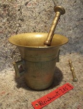 Kleinkunst Nr. 215, Mörser, mit Pistille/Stößel, Messing, alt