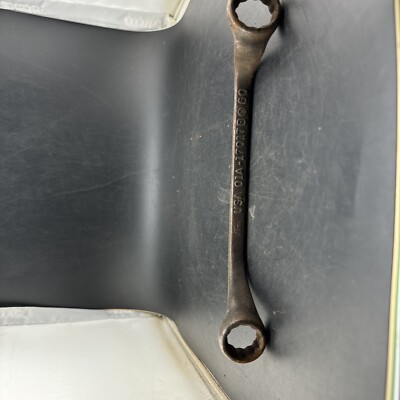 Vintage Ford USA 01A-17017B 60 12 Point Offset Double Box Wrench 11/16'' X 13/16''