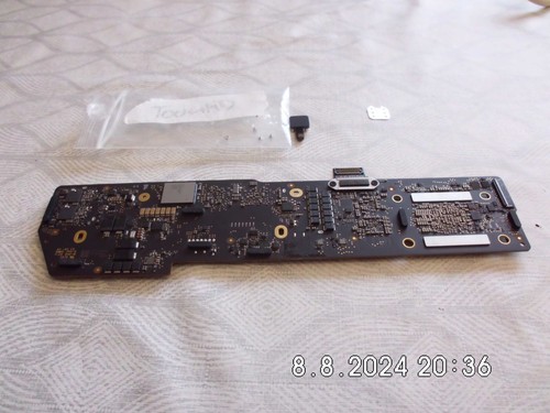 Motherboard 820-02016-07 pour Macbook A2337 pour pièces - Photo 2/2