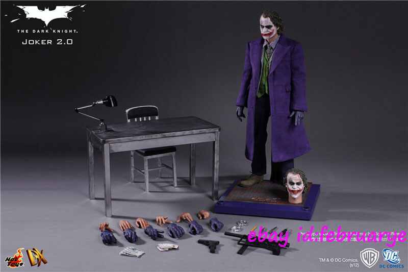 Hottoys 1/6 Scale DX11-The Dark Knight：The Joker 2.0 Action