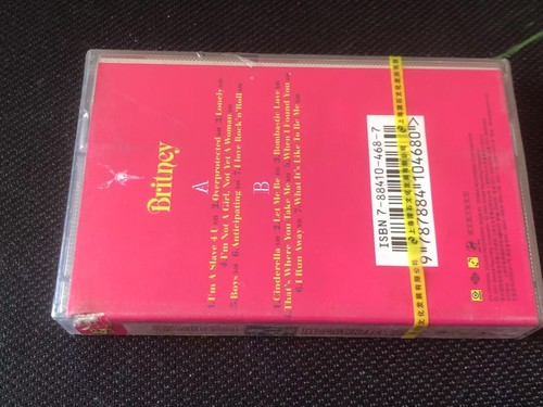 Britney Spears Britney CHINA 1ST EDITION CASSETTE TAPE Shanghai version Sealed - Picture 3 of 4