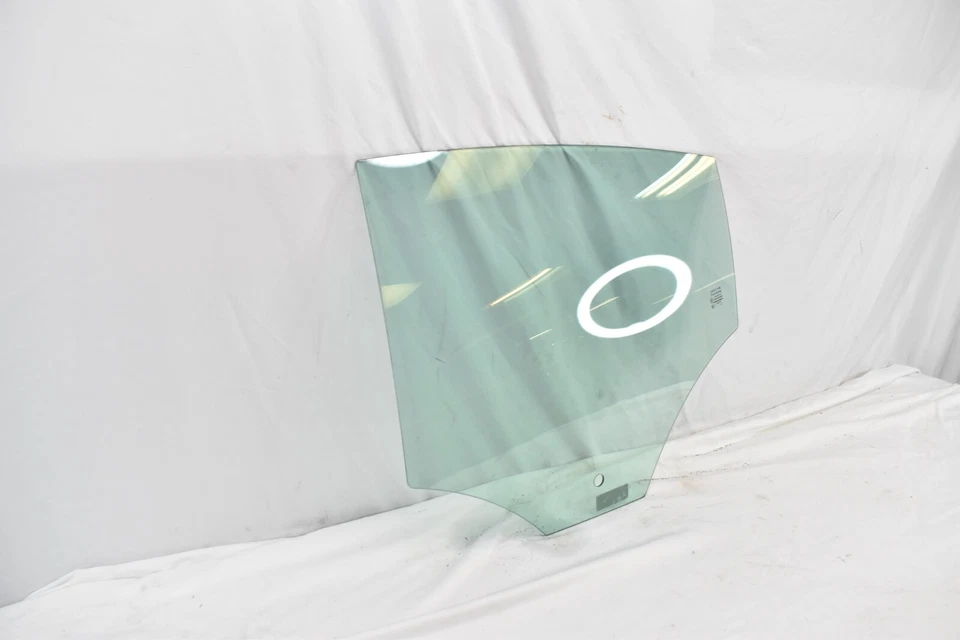 ❤️ 09 10 11 12 13 14 15 JAGUAR XF VENTANA TRASERA IZQUIERDA PUERTA CRISTAL OEM 2824-79 Foto 2 de 4