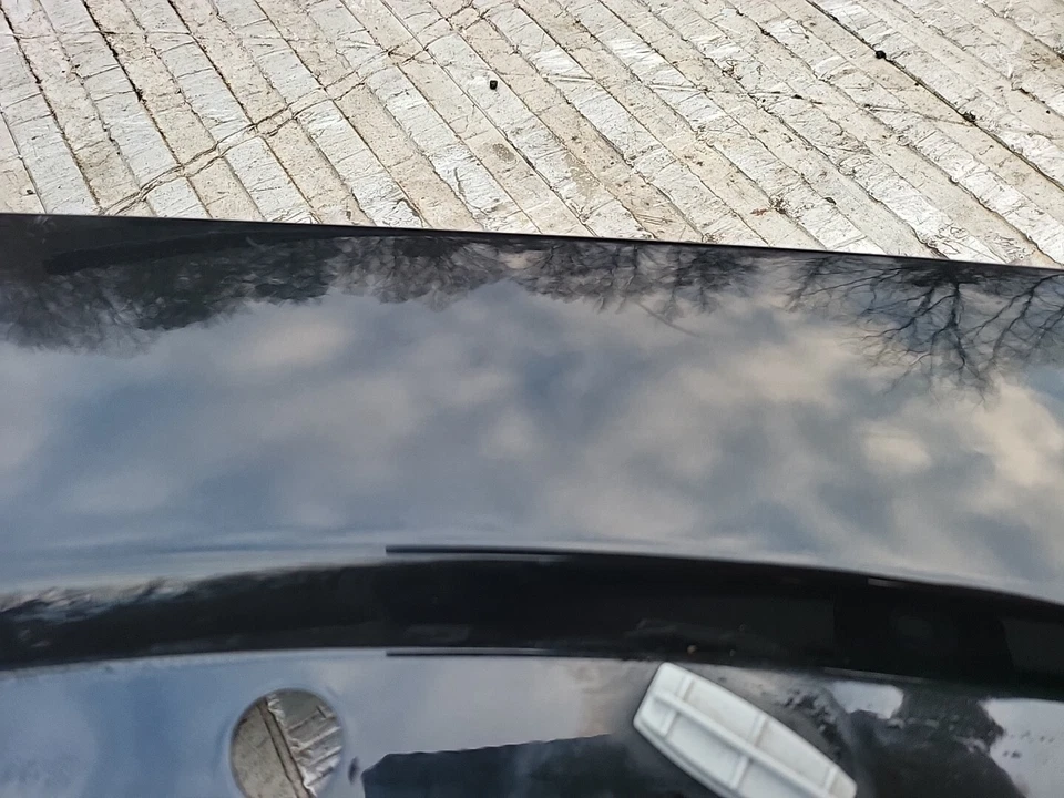 Guardabarros delantero derecho negro del lado del pasajero Dodge Nitro 2007-2011 con orificio de moldura Foto 3 de 4