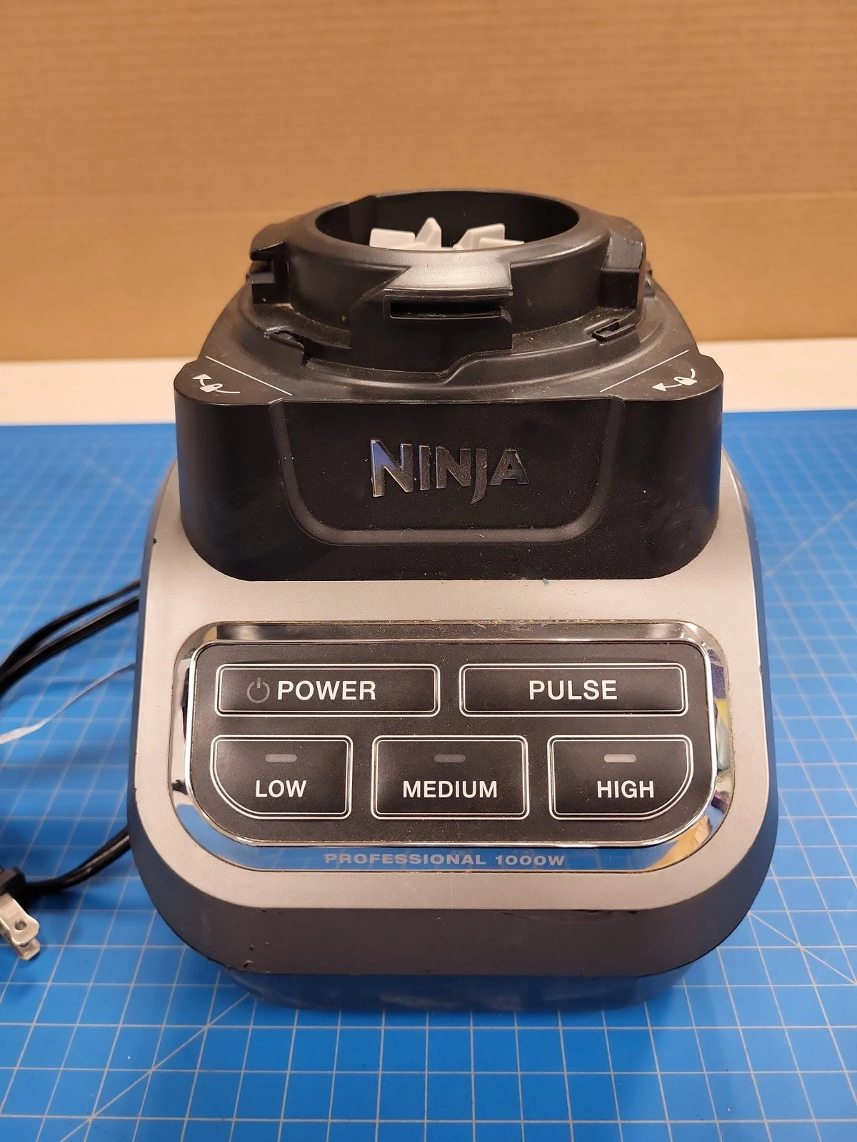 Ninja Professional 1000W Blender Base Only Replacement Motor Part BL610 Silver