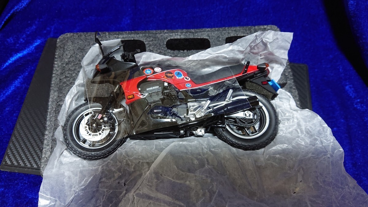 KAWASAKI GPZ900R Ninja A2 1/12 1986 TOPGUN Maverick Wit's Model