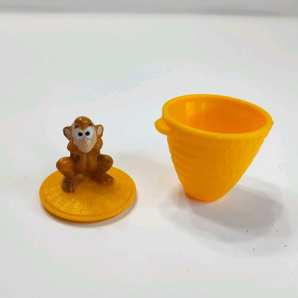 Minifigura de colección Nestlé Magic Balls - Disney ALADDIN SET COMPLETO SERIE 1 - 5 Foto 3 de 4