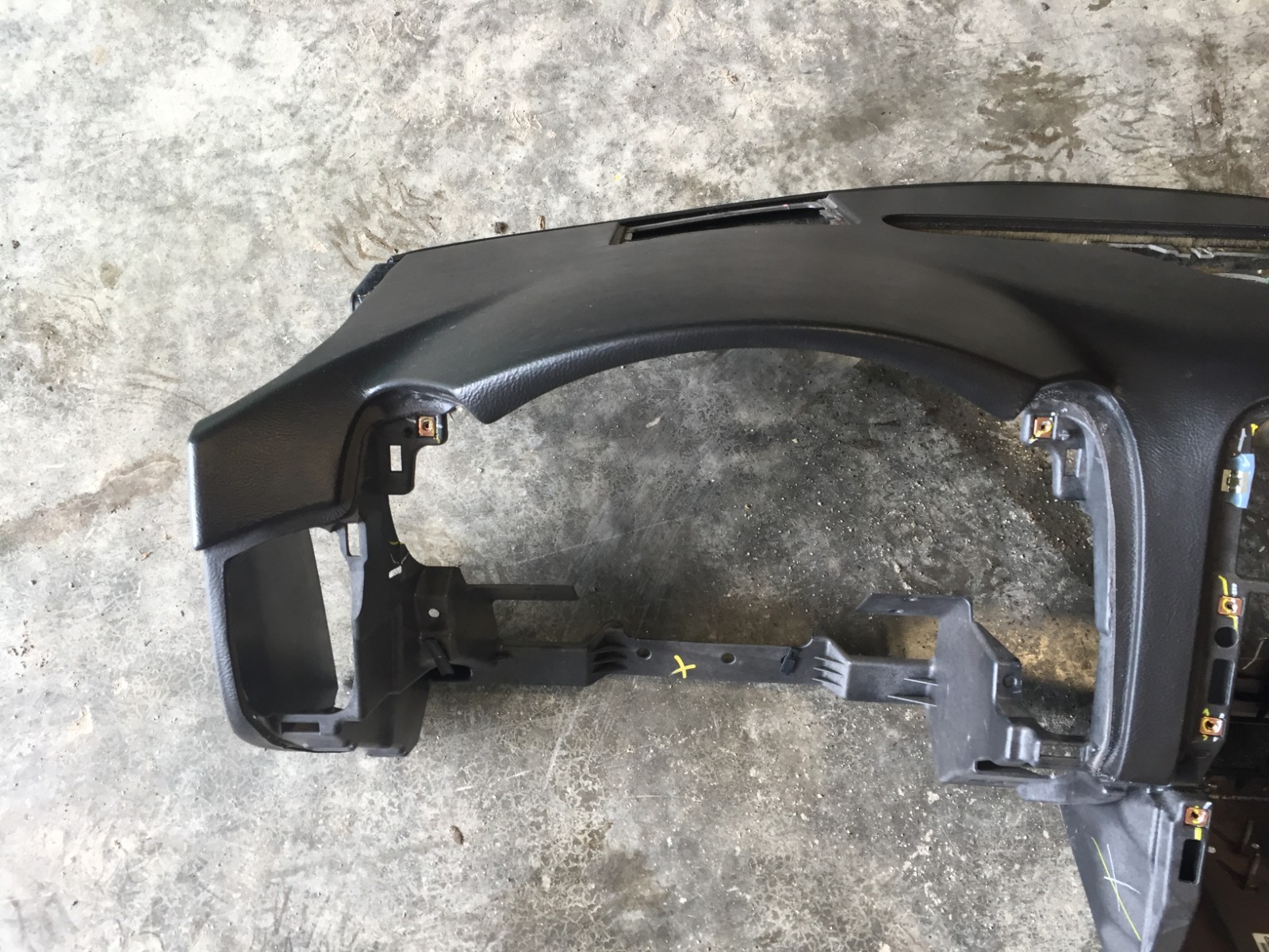 Chevrolet Corvette 2005-2013 Dashboard Black