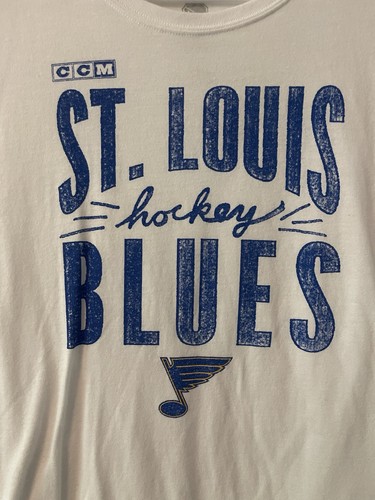NHL CCM St Louis Blues Large Women’s T Shirt - Picture 3 of 4