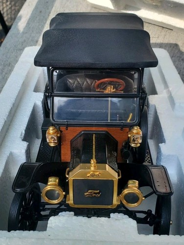 NICE Franklin Mint 1913 Ford Model T Diecast Car Original Styrofoam 1:16 Scale - Picture 2 of 5