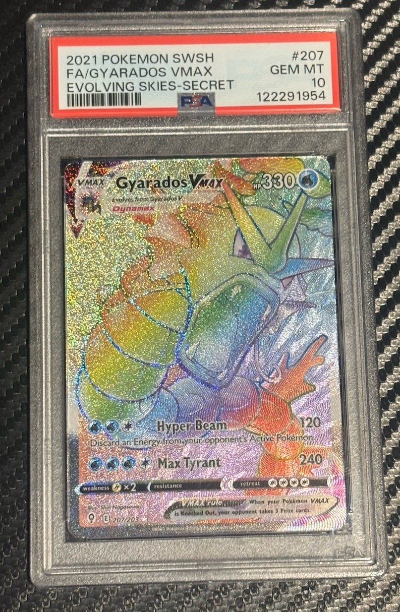 Gyarados VMAX Evolving Skies Card PSA 10 Secret 207/203SWSH07