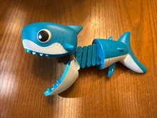 Blue Shark Animal Figures Grabber Claw Game Snapper 7" Not Extended