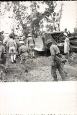 Foto Fremdenlegion, Der Colonel besichtigt die Arbeit der 9. E. FTCV - 11217041
