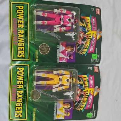 Bandai Mighty Morphin Power Rangers Auto Morphin Kimberly Trini Action Figures  