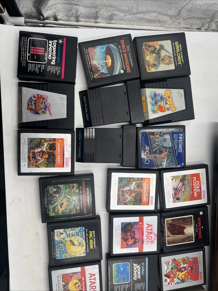 Estuche de almacenamiento Atari Game Center y 25 juegos 2600 ALS raro usado sin probar Foto 4 de 4