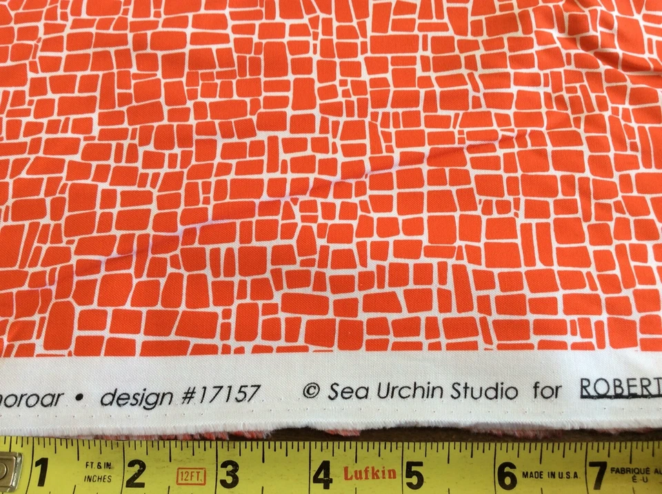 Robert Kaufman - Dinoroar #17157-3 rojo-- por yarda Foto 3 de 3