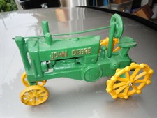 Nice Cast Iron John Deere Toy Tractor