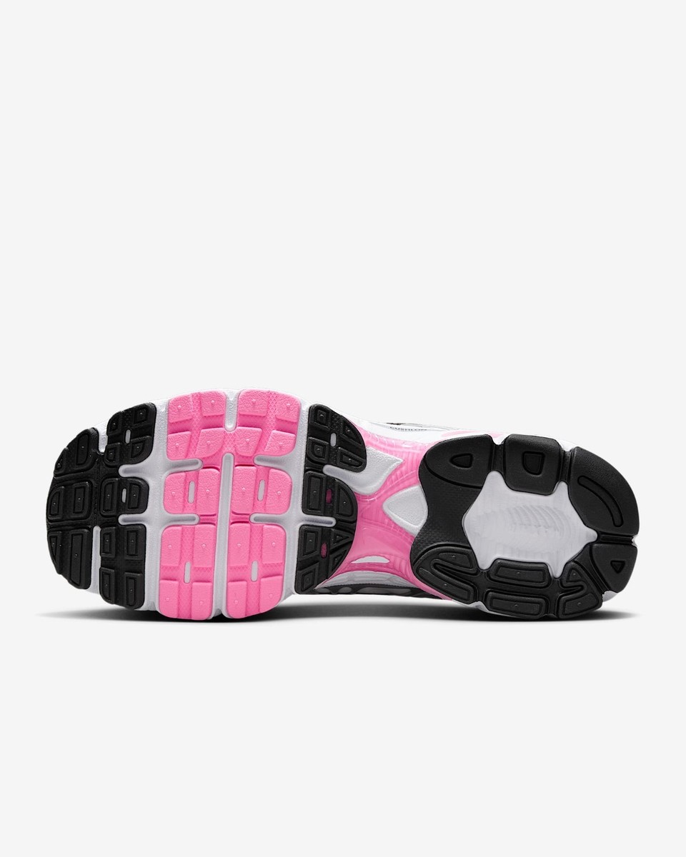 Nike Air Max Moto 2K - White/Metallic Silver/Pink HQ2056-101