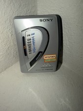 SONY Walkman WM-FX197 Cassette Player  AM/FM Radio Works  Cleaned 