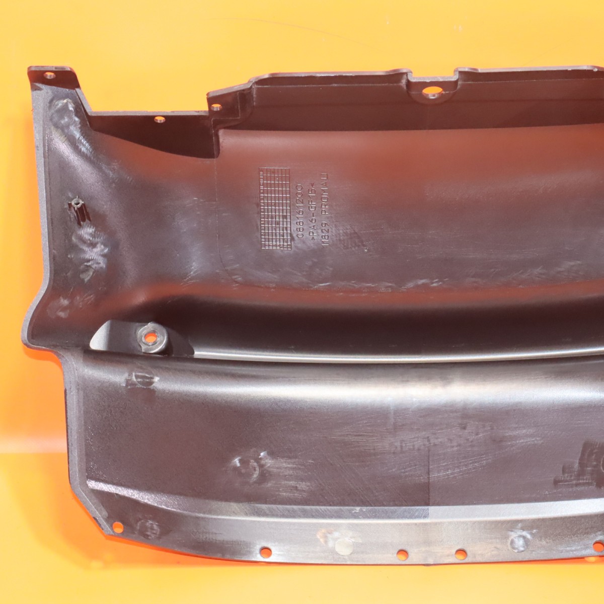 Ferrari 488 GTE 2016-2018 Front Closure P/N 88161200