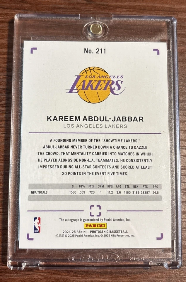 2024-25 Panini Фотогеничный Карим Абдул-Джаббар #211 Голографический Авто Редкий Вариант! - Изображение 2 из 4