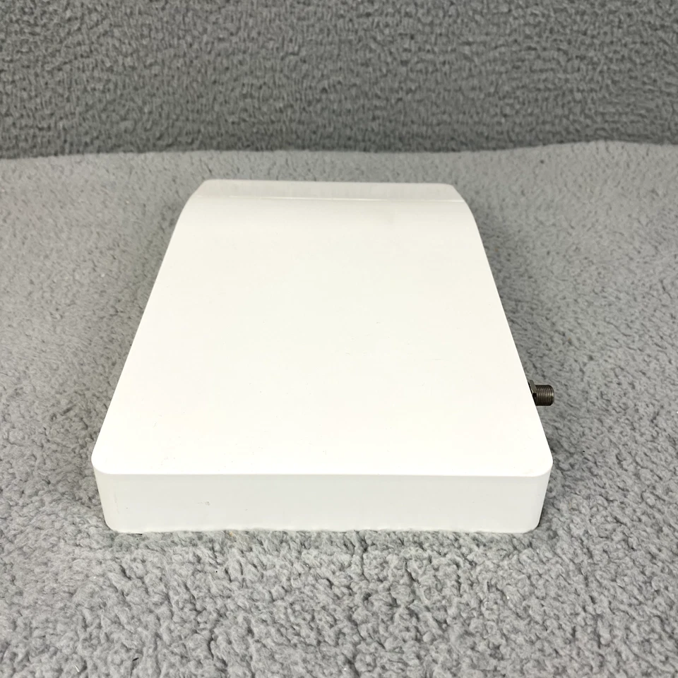 TiVo Bolt 500GB DVR Streaming Media Player TCD849500 4K Wi-Fi No Remote - Image 3 of 4