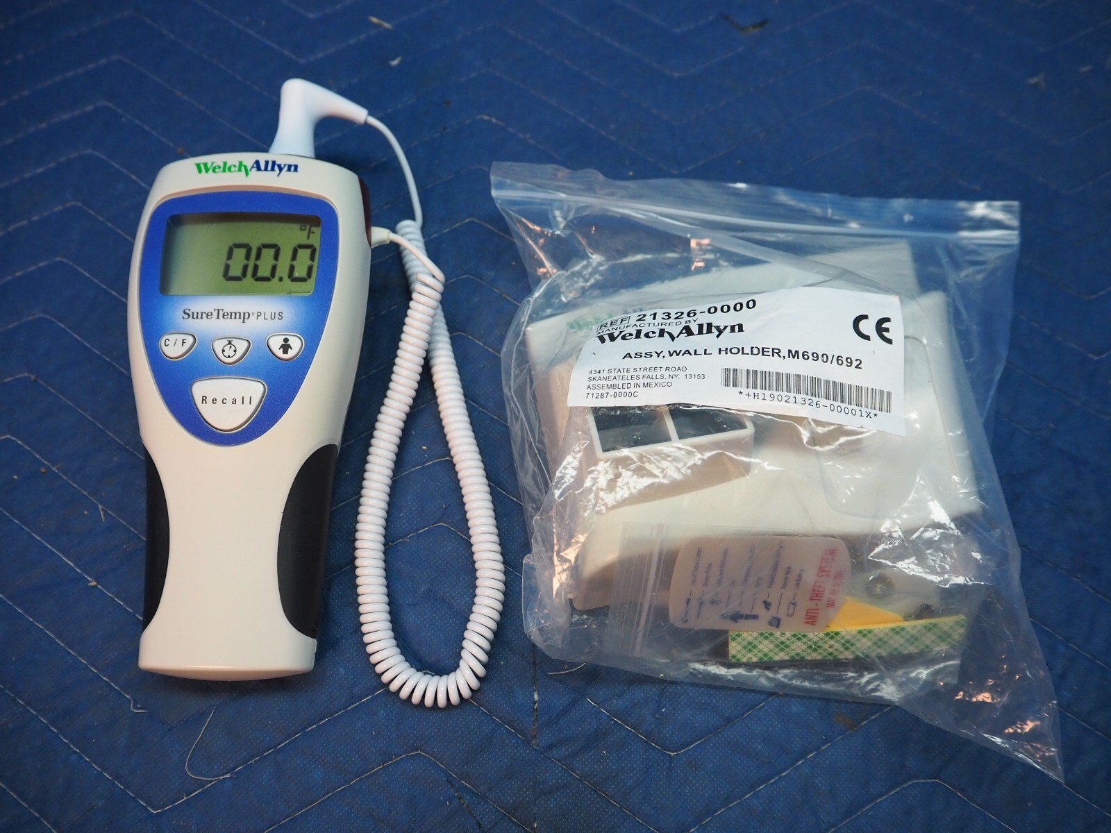 Welch Allyn SureTemp Plus 690 Digital Thermometer with Probe & New Wall Mount