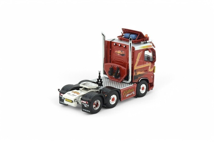 ミニカー TEKNO NO432 VOLVO Lartbit Lostragn Truck s-l400.jpg