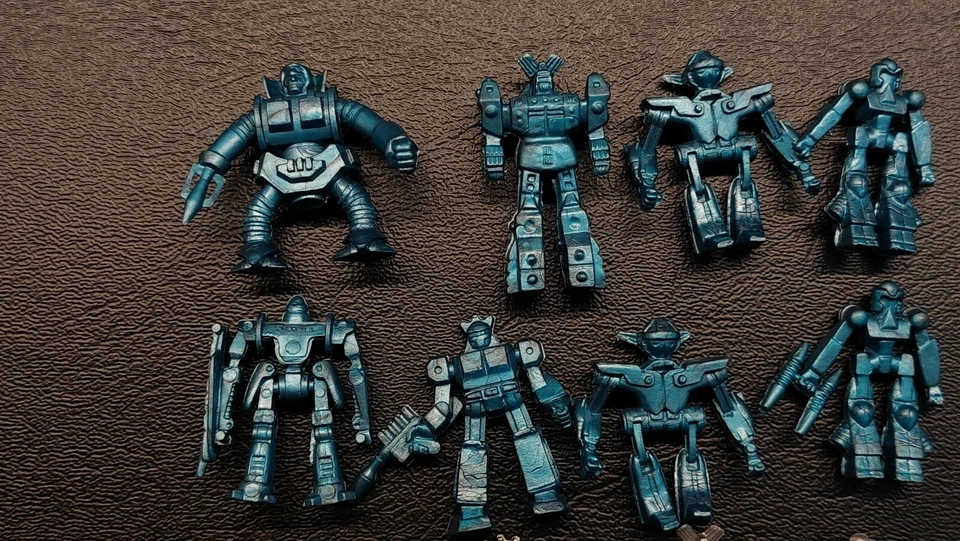 Lote de 12 mini figuras de goma vintage 1985 TYCO Transformers robot Keshi Foto 2 de 4