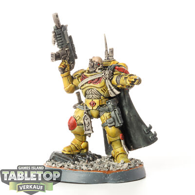 Space Marines - Captain in Phobos Armour - bemalt