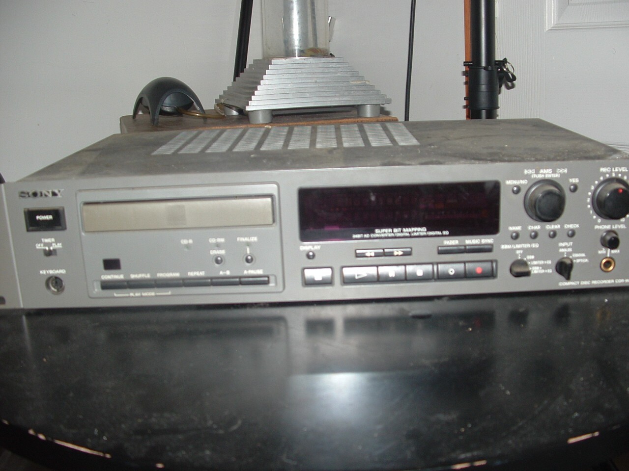 CDRW33 Sony Professional CD RecorderPlayer (Works part of the time