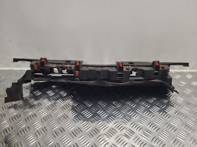 Support De Panneau Avant Pour Vauxhall Astra J MK6 (2010) - Réf 13264477, Occasion, Origine Royaume-Uni