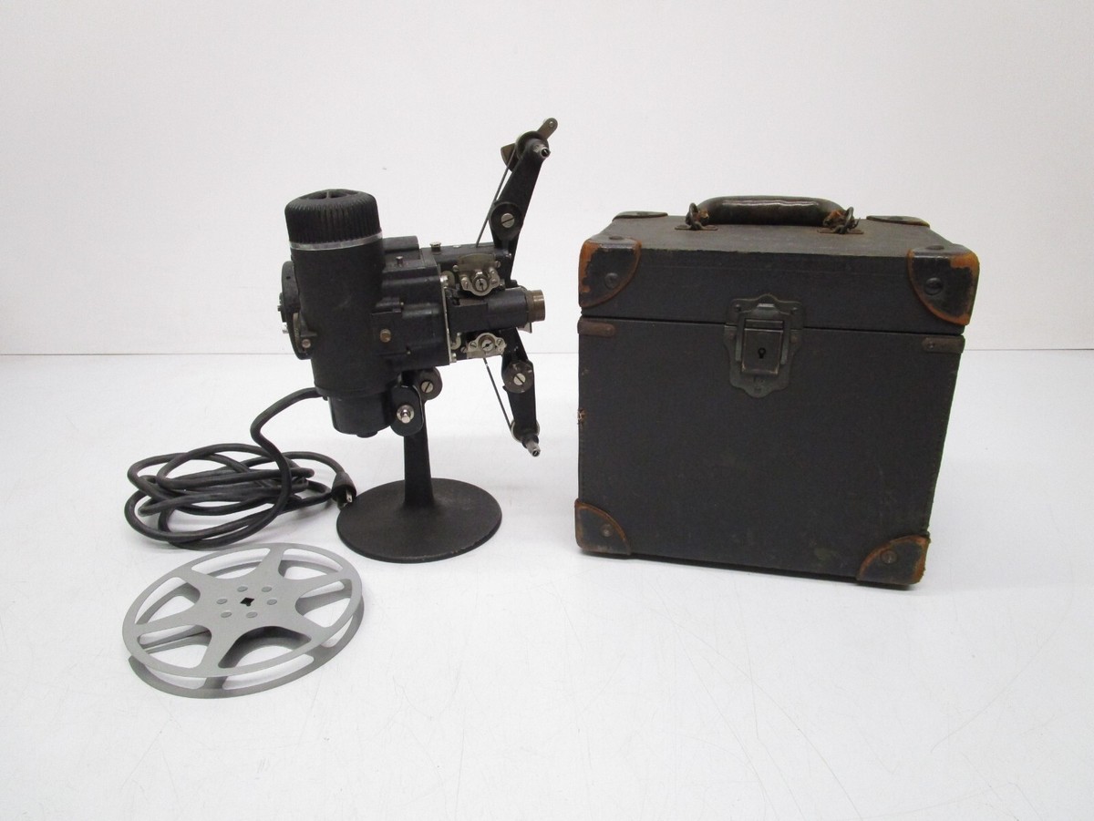 Vintage 1930s Bell & Howell 16mm Film Filmo Movie Projector